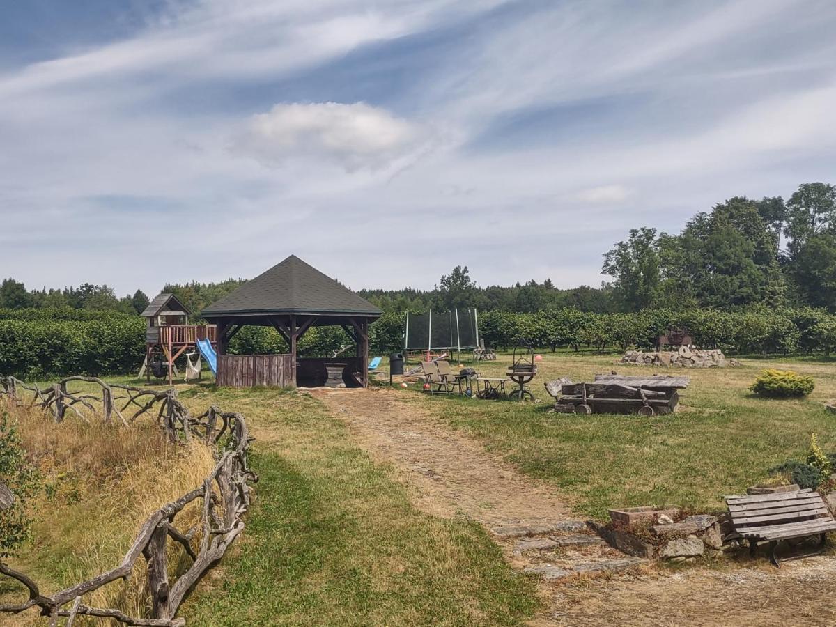 Agroturystyka Leszczynowy Dworek Ponikwa  Kültér fotó